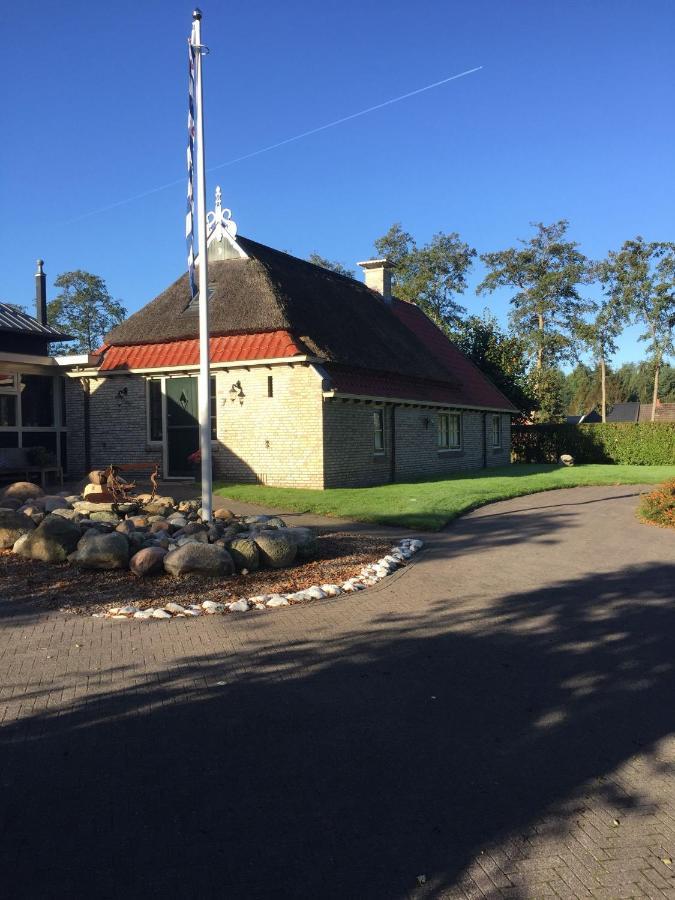 B&B Ut En Thus Sweagerbosk Eksteriør billede